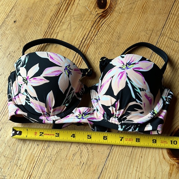 💚 3 for $15 💚 - Xhilaration Floral Swim Top Women size XS - Picture 11 of 16